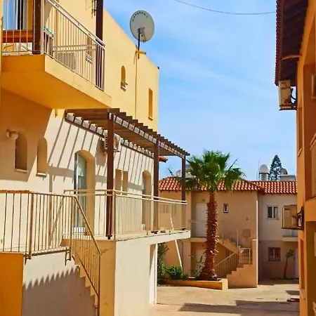 Holidays In Cyprus Апартаменты Айя-Напа